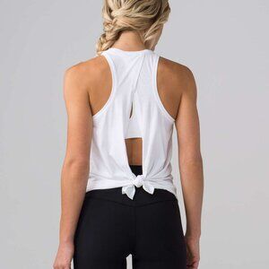 Lululemon White All Tied Up Tank Size 8 Great Condition
